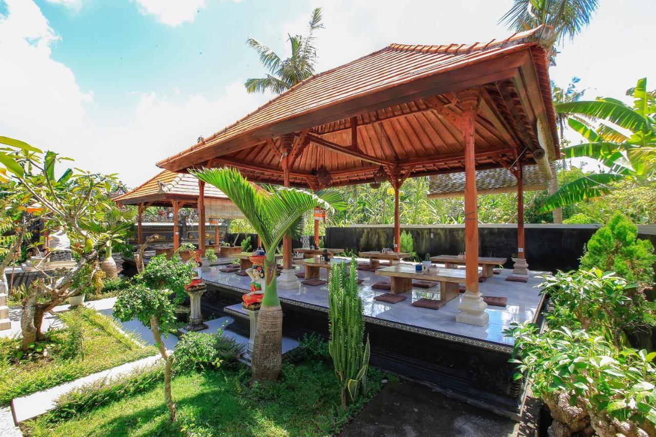 The Dara Hill Villa Batumadeg Exterior photo